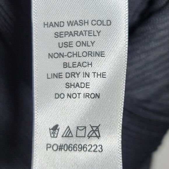 Swimsuits For All Ribbed Surplice One Piece Swimsuit Black 18 - Picture 6 of 9